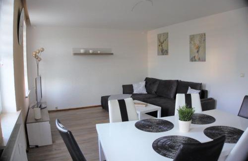 Ilmenau Apartment | Exceptional Ferienwohnung TrautesHeim with Free Parking
