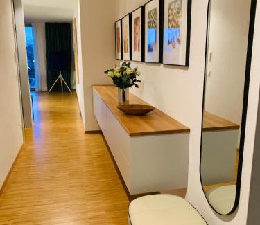 Stetten Apartment | Inviting Ferienwohnung triLogie am See - Ranke with Access