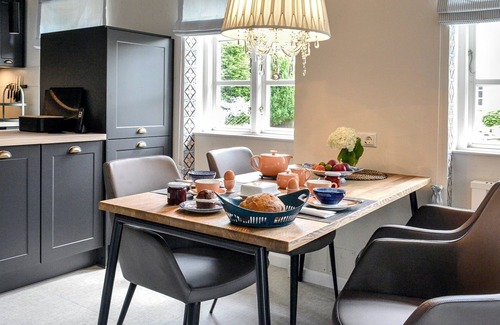 Tating Apartment | Explore Unter Reet: Premier Spa Retreat for Two in Tating