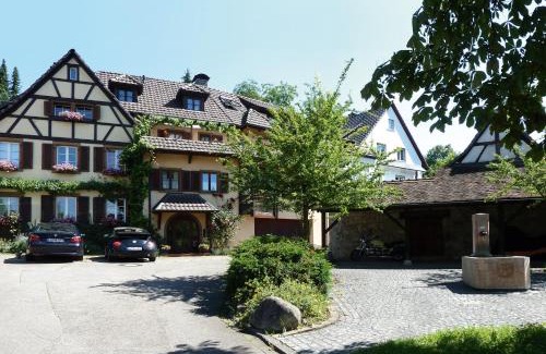 Kandern Apartment | Family-Friendly Ferienwohnung Ute with Exceptional Ratings