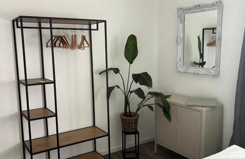 Gotterswickerhamm Apartment | Ferienwohnung Voerde- Götterswickerhamm-am Rhein