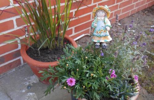 Bleckede Apartment | Family-Friendly Getaway at Ferienwohnung Villa Lütt