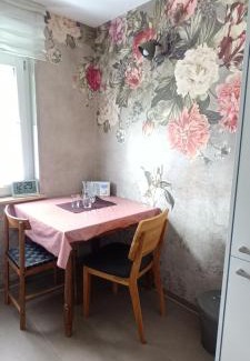 Muellheim Apartment | Accessible Getaway at Ferienwohnung Vinea - Rated 9.3/10