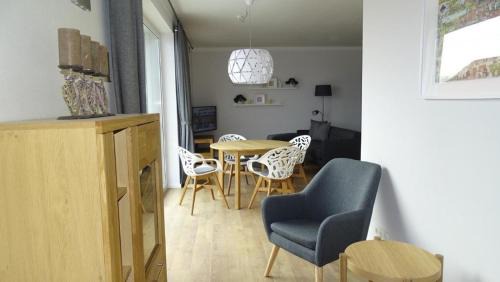 Muritz Apartment | 5-Star Waterfront Retreat with Sauna for Nature Lovers