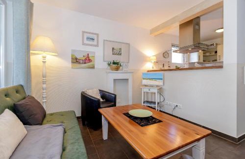 Graal Mueritz Apartment | Pet-Friendly Ferienwohnung W3 1: A Family Retreat Awaits