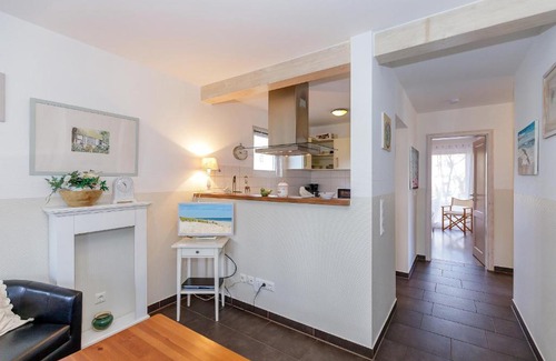 Graal Mueritz Apartment | Pet-Friendly Ferienwohnung W3 1: A Family Retreat Awaits