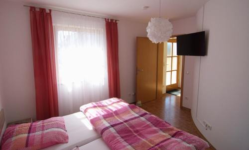 Seulbitz Apartment | Pet-Friendly Ferienwohnung Wagner with Oceanfront Views