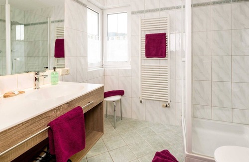 Tannheim Apartment | Ferienwohnung Wannenjoch XL - Landhaus Pichler