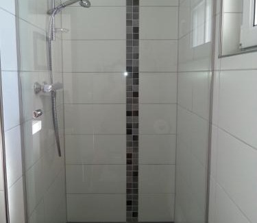Zeltingen-Rachtig Apartment | Child-Friendly Retreat at Weingut Ackermann - Guest Rated 9/10