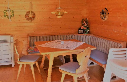 Arnbruck Apartment | Experience Comfort at Ferienwohnung Weiß - Rated 9/10