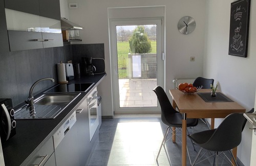 Barth House | Top-Rated Ferienwohnung Weidenblick with Ocean View Pool