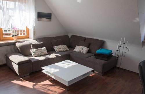 Schwand Apartment | Pet-Friendly Ferienwohnung Weiher Near Nürnberg & Messe