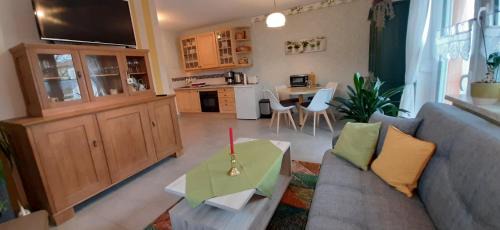 Bad Koesen Apartment | Guest Rated 8.6: Ferienwohnung Weinbergblick for Families