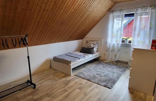 Kirrberg Apartment | Pet-Friendly Ferienwohnung Weitblick Uninah - Guest Rated 9.8