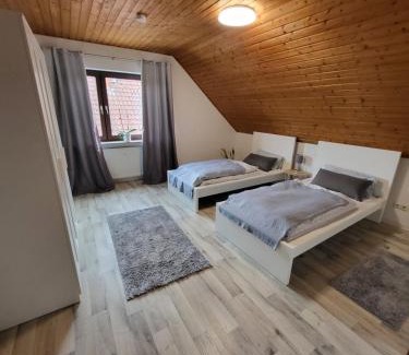 Kirrberg Apartment | Pet-Friendly Ferienwohnung Weitblick Uninah - Guest Rated 9.8