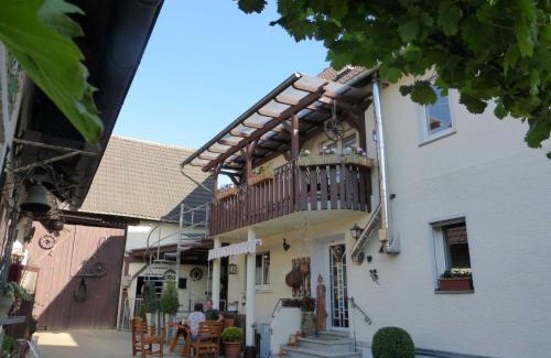 Brensbach Apartment | Pet-Friendly Getaway at Ferienwohnung Wendt - Book Now!