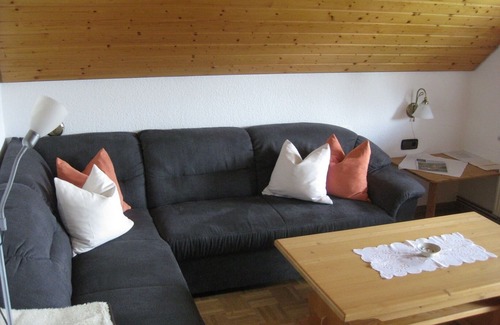 Wittenschwand Apartment | Cozy Ferienwohnung "Widercherie" with Kitchen & Pet-Friendly