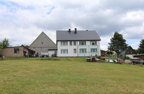 Heidelberg Apartment | Cozy Ferienwohnung Wiesenblick with Hot Tub & Fireplace