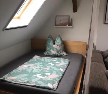 Spremberg Apartment | Inviting Ferienwohnung Willi II: Pet & Child Friendly Stay