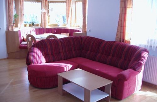 Auffach Apartment | Guest Rated 9.5: Family-Friendly Ferienwohnung Wohlfartstätter
