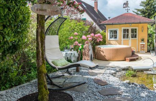 Ueberlingen Apartment | Family-Friendly Ferienwohnung Wolf with Hot Tub & 10/10 Rating