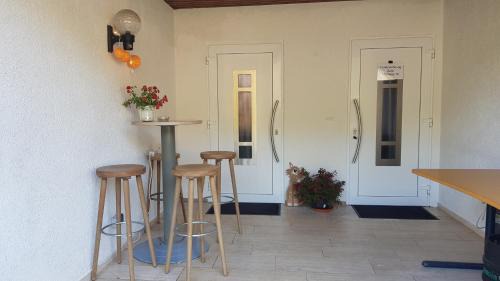 Otzweiler Apartment | Experience Comfort at Ferienwohnung Zahn - Rated 8.9/10