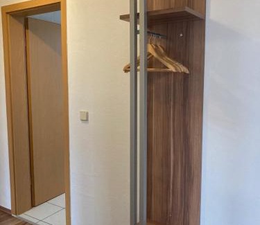 Zeitz Apartment | Pet-Friendly Retreat: Ferienwohnung Zeitz Appartment Zeitzer Dom