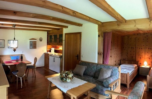 Eben am Achensee Apartment | Pet-Friendly Retreat at Ferienwohnung Zillertal