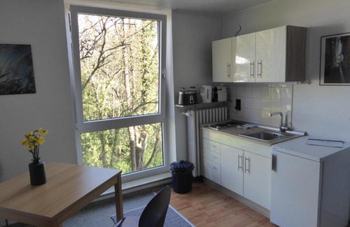 Tuebingen Apartment | Family-Friendly Ferienwohnung Zollernblick - Rated 7.7/10