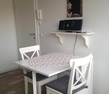 Bleckede Apartment | Oceanfront Getaway at Ferienwohnung Zollstraße - 9/10 Rating