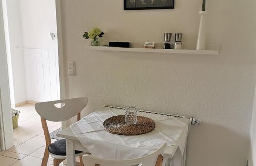 Bleckede Apartment | Pet-Friendly Stay at Ferienwohnung Zollstraße 12 EG