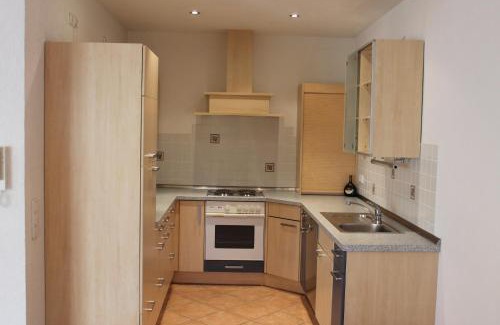 Donnersdorf Apartment | Discover Ferienwohnung Zu den Weinbergen: 9/10 Guest Rated