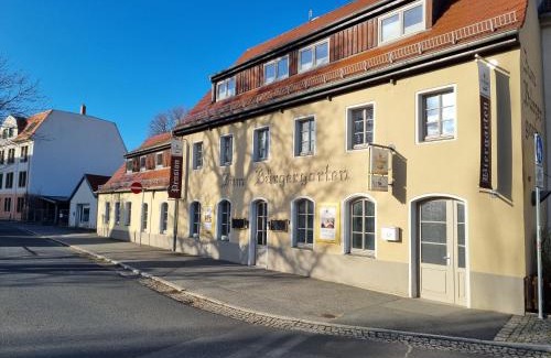 Kotzschenbroda Apartment | Discover Ferienwohnung Zum Böhmischen Bürgergarten