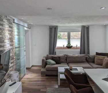 Schwalefeld Apartment | Discover Ferienwohnung Zum Kühlen Grund: Pet-Friendly Retreat