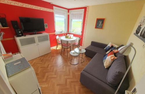 Munstermaifeld Apartment | Pet-Friendly Ferienwohnung-zum-Kueppchen with Top Reviews