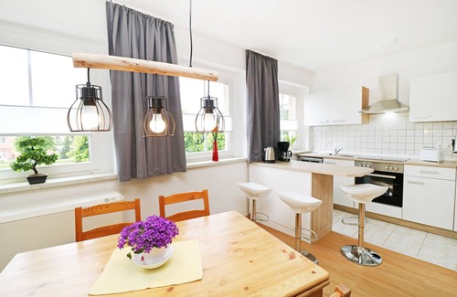 Peenemuende Apartment | Pet-Friendly Ferienwohnung zum Möwennest for Families