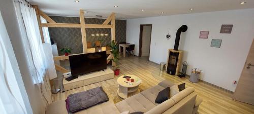 Zella-Mehlis Apartment | Comfortable Getaway at Ferienwohnung zum Ruppberg