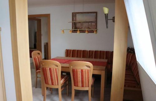 St Lorenz Apartment | Discover Family-Friendly Ferienwohnung zum weißen Schwan