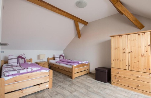 Kammerforst Apartment | Family-Friendly Retreat at Ferienwohnung zur Erlebnisschmiede