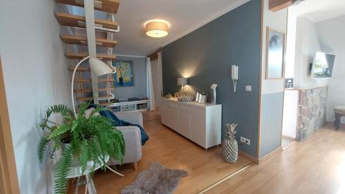 Querfurt Apartment | Guest Rated 9.7: Ferienwohnung zur Himmelsscheibe Retreat