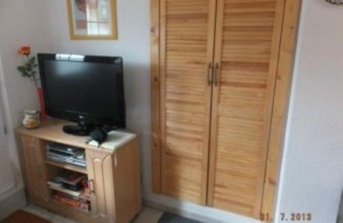 Lubstorf Apartment | Cozy Ferienwohnung Zwergenstuebchen for Budget Travelers
