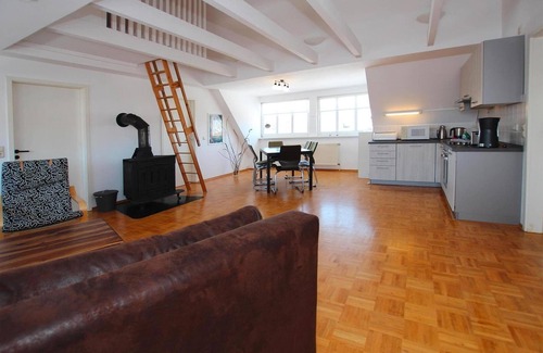 Muritz Apartment | Cozy Flat in Klocksin with Garden and Pet-Friendly Amenities