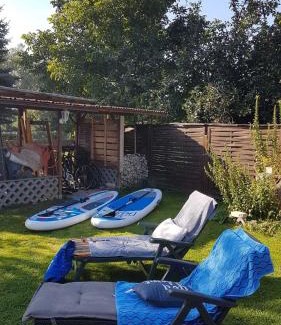 Buelow Apartment | Ferienwohnungen am Malchiner See
