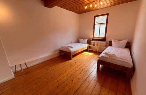 Modautal Apartment | Cozy Apartments at Ferienwohnungen Am Schloss - Reuhl