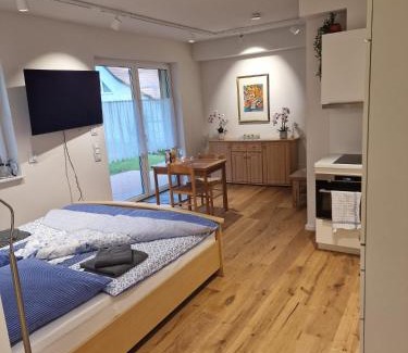 Lalendorf Apartment | Barrier-Free Ferienwohnungen in a Renovated Gutshof