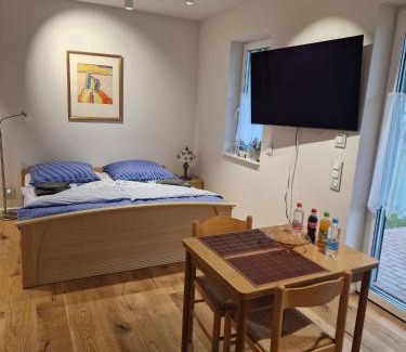Lalendorf Apartment | Barrier-Free Ferienwohnungen in a Renovated Gutshof