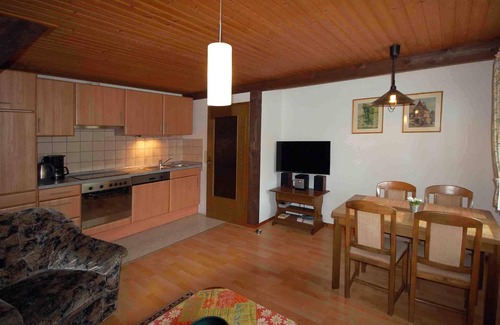 Reinsehlen Apartment | Family-Friendly Ferienwohnungen Wulfshof III with Breakfast