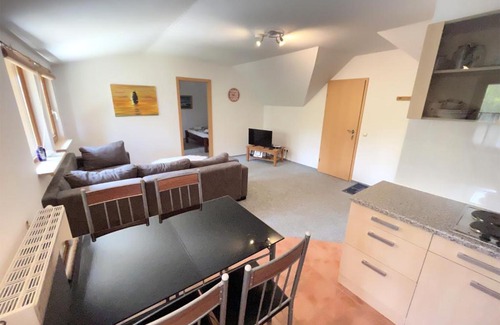Neuhaus House | Pet-Friendly Ferienwohnungen Dierhagen with Kitchen Access