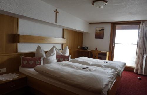 Schattwald Apartment | Oceanfront Ferienwohnungen Durst Roswitha - Rated 9.1/10