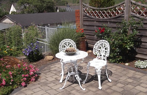 Punderich Apartment | Pet-Friendly Retreat at Ferienwohnungen Gibbert - Rated 9/10